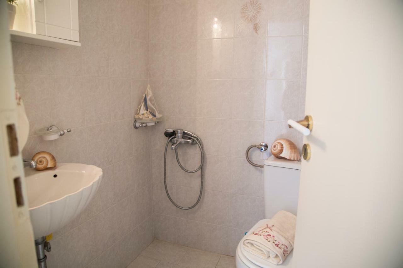 Rachi Home Nydri  Ngoại thất bức ảnh